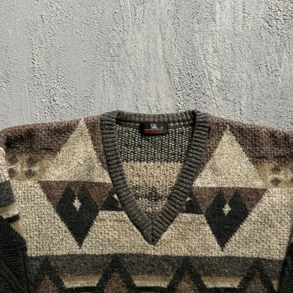 Vintage Mayser Sweater XL Brown 1990s Geometric V-Neck Knit Pullover - Picture 2 of 7